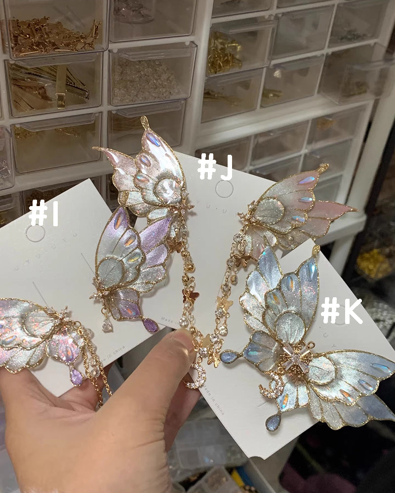 Butterfly Collar Clip